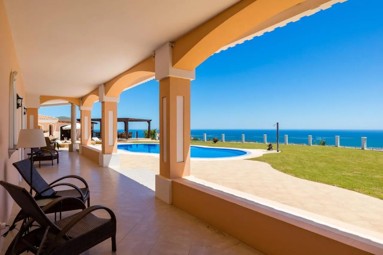 Luxury Villa Bellagio Estepona (Adults Only) 0*,  Spain